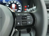 ◆アダプティブクルーズコントロール◆予め設定した車速内でクルマが自動的に加減速。前走車との適切な車間距離を維持しながら追従走行します。【LKAS】車線維持支援システムでステアリング操作を支援。