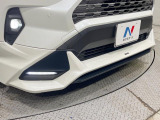 【TRDエアロ】人気のTRDエアロを装備!クルマの外観がよりスタイリッシュになり、街中で存在感あふれる1台に♪将来買い替える時にもリセールに影響しやすく、価値ある人気の装備です!