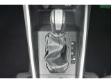 ミッションはCVTを搭載しておりますのでシームレスな加速と低燃費を体感できます。