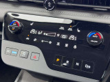 オートエアコンで温度を設定するだけで快適な車内環境を維持することができます!