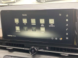 様々なオーディオソースがございます。運転中に好きな音楽を聴くことが可能です。