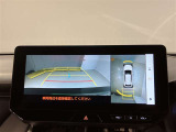 いまや必須装備「ナビゲーション」搭載!知らない場所にスイスイッとドライブ。もう、これなしではハンドルを握れませんね!でも運転中の操作は危険ですのでご注意ですね☆
