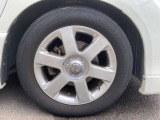 私たちは、お客様がご希望するお車を安心して乗っていただくための対応を心掛けています。