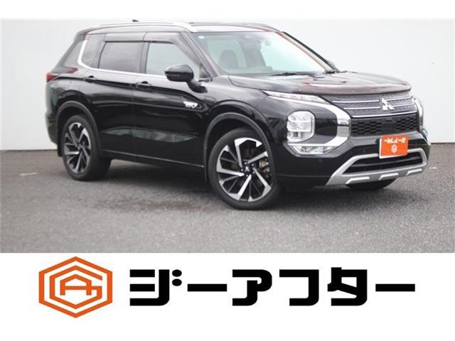 アウトランダー PHEV 2.4 P 4WD ワンオーナー 禁煙車 BOSEサウンド