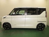 メーカー系ディーラーの中古車なので、ワイド保証{1年間走行距離無制限}日本全国の日産のお店でアフターサービスが受けられます。
