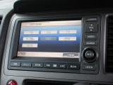 ナビゲーションは純正HDDナビを装着しております。AM、FM、CD、DVD再生、音楽録音再生、フルセグTVがご使用いただけます。初めて訪れた場所でも安心ですね!