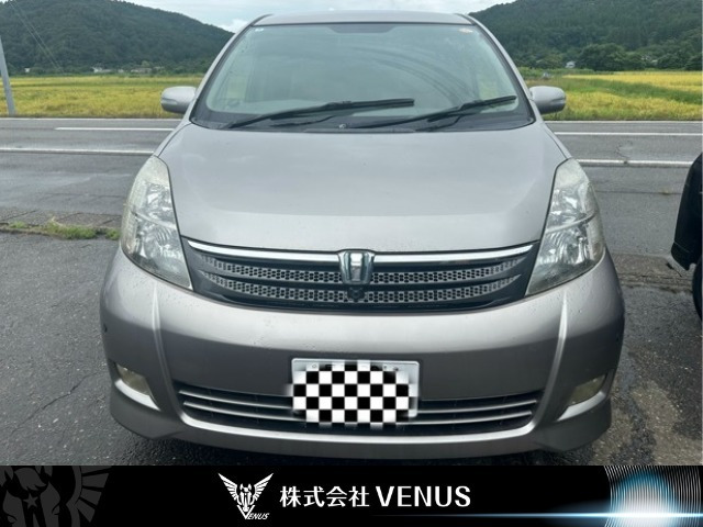 アイシス 2.0 プラタナ 4WD