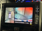 【パノラマモニター】専用のカメラにより、上から見下ろしたような視点で360度クルマの周囲を確認することができます☆死角部分も確認しやすく、狭い場所での切り返しや駐車もスムーズに行えます。