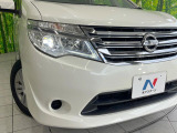 【LEDヘッドライト】悪天候や夜間走行時も良好な視界を確保し安心して運転できる高輝度LEDヘッドライトを装備!点灯速度が早く、消費電力も抑えられています。