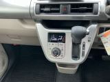 シフトレバー廻り