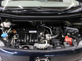 【エンジンルーム】Hondaならではの走り、i-VTECエンジン!街中や坂道での加速や高速道路での力強さが特徴です♪