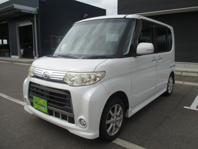 ダイハツ タントカスタム 