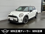 先代の最終モデルの限定車カムデンが入庫しました。ディスプレイオーディオ(アップルカープレイ)ETC2.0、バックカメラ+前後PDC、LEDヘッドライト、前後ドライブレコーダー付きの車両です。