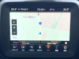 ●純正ナビ:一体感のあるナビは、高級感ある車内を演出してくれます。オーディオ機能も充実しておりますので、運転もより楽しめます♪