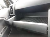 登録(届出)済未使用車はノルマ達成のために作られた走行100km未満、かつ初度登録または初度届出された車両でいわゆるアウトレット車です