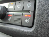 シートヒーター付きで、冬も快適です。
