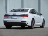 Audiが指定する独自の条件を全て満たした車だけが、認定資格を持つテクニシャンの手による100項目にも及ぶ点検・整備のプロセスを受け、お客様のもとへ届けられます。