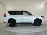 荷物をたっぷり載せて広々ドライビング♪夏でも冬でも、アウトドアやショッピングを思い切り楽しみましょう!
