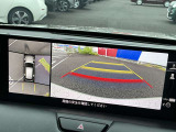 アラウンドビューモニターを装備!駐車の際に画面に車を真上から捉えた映像が映ります。駐車の時、とても便利な装備です。