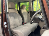 運転席シート廻りは使用感も少なく、良好な状態となっています。丁寧に使われていたことがよくわかりますね。