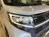 LEDヘッドライト装備で夜道もスッキリとした視界で安心して運転出来ます!