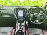 洗練されたデザインで、運転席からの操作性も抜群です。快適なドライブをサポートする機能が満載なので、長距離移動も楽にできます。