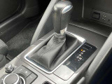 エンジンで発生したパワーを、余すところ無く路面に伝達する、新開発のスカイアクティブマチック(6速AT)。マニュアルモードでの、気持ち良いスポーツ走行も是非体感下さい!!
