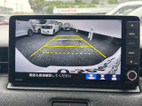 バックでの駐車が苦手な方や運転にあまり自信のない方でも後方の視界をしっかりサポート。安心して車庫入れが出来るバックカメラを装備しています!
