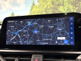 【12.3インチワイドナビ】高級感とインパクトのある大型ワイドナビを装備。各種オーディオ操作はもちろん、横長ワイド画面でのマップ2分割表示など、利便性も高いナビです♪