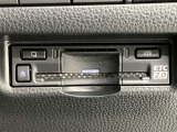 ETC車載器です!高速道路の料金所で慌てて小銭を探すことも無くなります。キャッシュレスでスイスイ、ストレスフリー♪