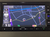 ナビゲーションはフルセグTV、インターナビ対応のGathers純正メモリーナビを搭載しています。Bluetoothオーディオ機能がありますので、スマートフォンなどの音楽も再生できます。