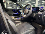 当店でお車をご購入のお客様はオーナー様専用保険「メルセデス・ベンツブランド保険」にご加入頂けます。飛来物によるフロントガラス破損やパンクによるタイヤ交換の際に、修理費用の一部をご負担致します。