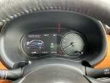 視認性の良いメーターパネル☆カラーディスプレイには運転をサポートするさまざまな情報を表示します☆