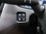 自動で駐車ができます。安全装備付きですので車庫入れが苦手な方もサポートしてくれます。