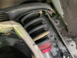 お車を安心してお乗りいただく為には、足回りの定期点検が欠かせません。サービスサポート(有償保証)では無料点検もご提供しており、安心のカーライフをお過ごしいただけるサポート体制が整っています。