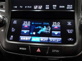 車内の温度管理に便利なオートエアコン☆
