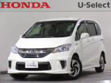 ワンオーナー車の2016年、フリードハイブリッド(ハイブリッド プレミアムエディション)が入庫しました。当社自社工場にて法定点検を実施しております。過去の整備は整備記録簿での確認ができます。