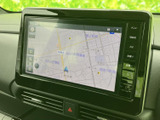 高精細な地図表示で、目的地までスムーズに案内してくれます。初めての場所でも安心して運転を楽しめますよ。