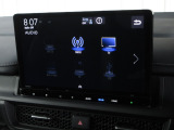 ナビゲーションは純正11.4インチコネクトナビ(VXM-247VFLi)を装着しております。AM、FM、CD、DVD再生、Bluetooth、音楽録音再生、フルセグTVがご使用いただけます。