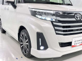 フォグランプ装着車です。暗い夜道の車両前方を明るく照らします