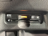 いまや快適なカーライフに欠かせないETCが付いています。