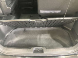 オプションでラゲッジアンダーボックスもおすすめ★防水になるのでドロドロになった子供の遊びグッズも気にせず積めます★