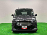 煌くメッキフロントグリルとスポーティーさが際立つ洗練されたスタイル。トールカスタムが入荷致しました。