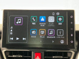 【9インチスマホ連携ディスプレイオーディオ】 対応しているスマホアプリを大画面で使えます!フルセグテレビやラジオの視聴、Bluetooth接続による音楽鑑賞、ハンズフリー通話なども利用可能です。