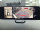 360度ビューモニター 4つのカメラで前後左右、俯瞰映像を表示、ドライバーからは見えない領域の危険認知をサポートするシステム搭載!