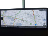 【カーナビゲーション】初めての場所も、すぐにお出掛けいただけます。ナビがあれば知らない道も安心ですね★ ナビは「走行安全性」を優先した、見やすい位置に配置しました。