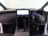 見通しのよいすっきりとした視界で、誰でも運転しやすいです。運転のしやすさは疲れにくさにも繋がりますよ♪