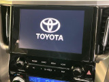 【9インチ ディスプレイオーディオ】大画面ディスプレイへお持ちのスマートフォンと連携して、ナビやbluetoothでの音楽再生が可能です♪デザインはもちろん操作性も良好!別途ナビ機能の取付可能です♪