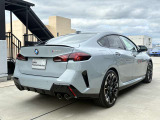 BMWのお車は、&ldquo;駆け抜ける歓び&rdquo;を体現しております。走行の安定性とコーナリングの良さを追求し、思い通りにハンドルの操作可能です。