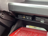 ETC付いてます。ETCが使用可能な道路通行料はキャッシュレスでスマートに走行できます。再セットアップして納車致します。